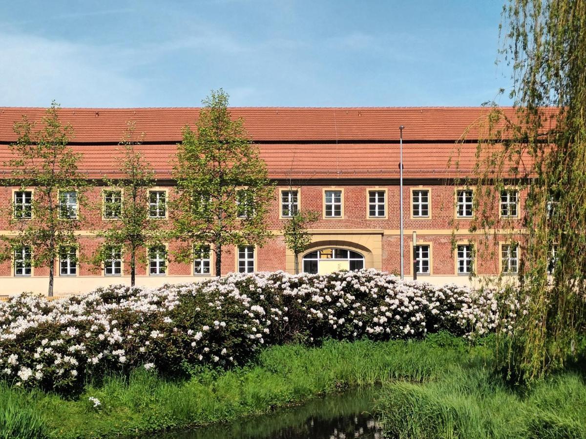 Hotel Vierseithof Luckenwalde Ngoại thất bức ảnh