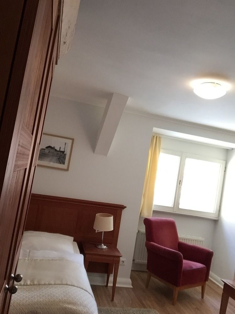 Hotel Vierseithof Luckenwalde Ngoại thất bức ảnh