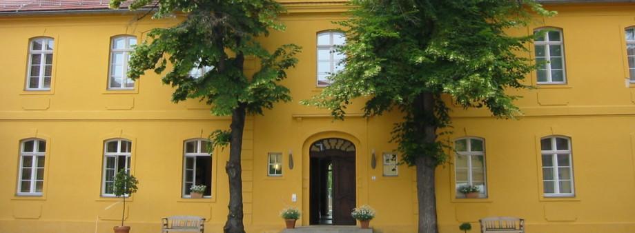 Hotel Vierseithof Luckenwalde Ngoại thất bức ảnh