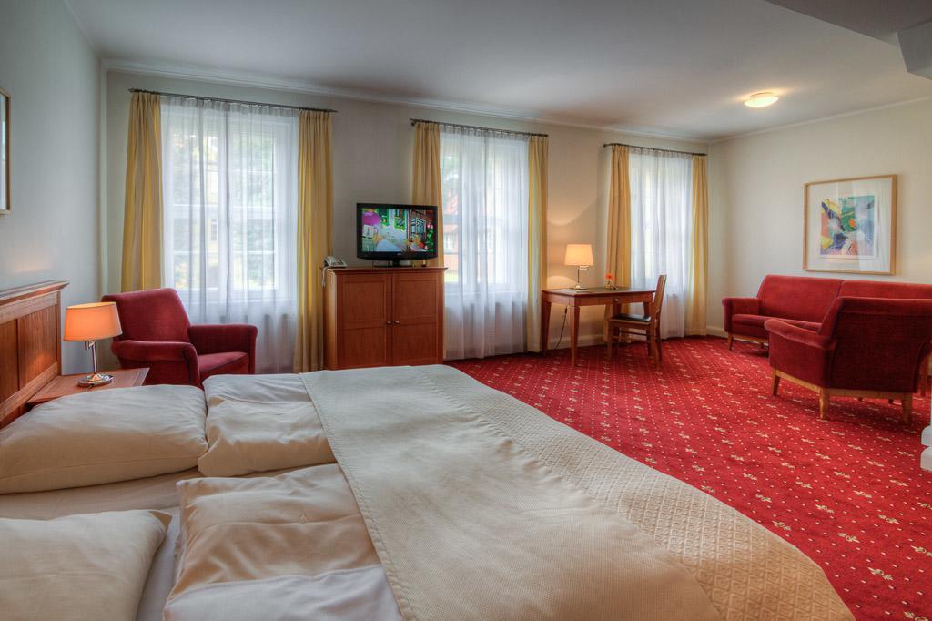 Hotel Vierseithof Luckenwalde Ngoại thất bức ảnh